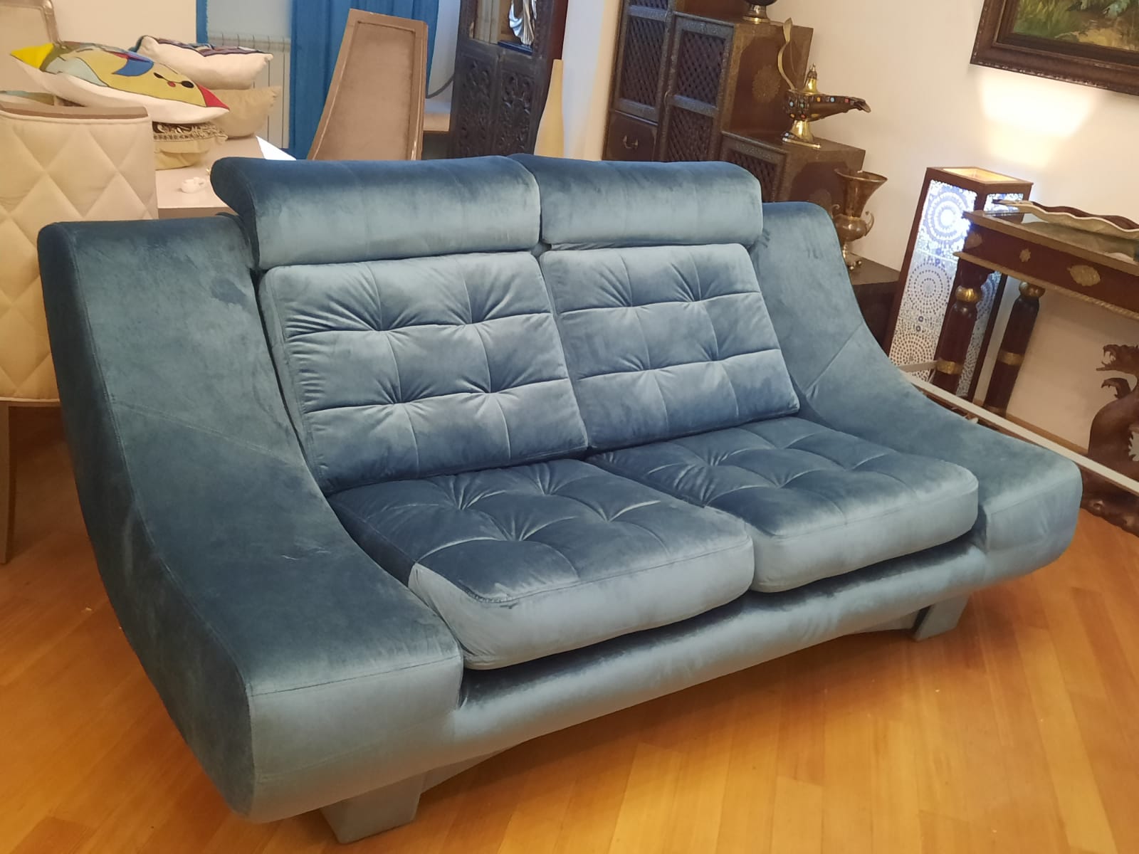 Обивка дивана на дому. Комсомольская